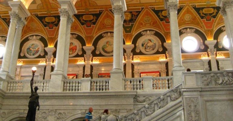 DC National Archives Museum and Capitol Hill Combo Walking Tour