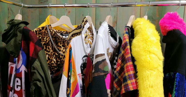 British Fashion and Design Full Day Tour of London with Food