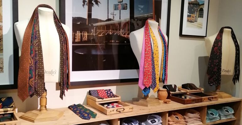 London Menswear Fashion History and Shopping Half Day Tour