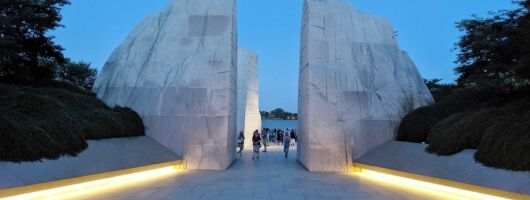 Washington DC At Dusk Open-Top Bus Tour