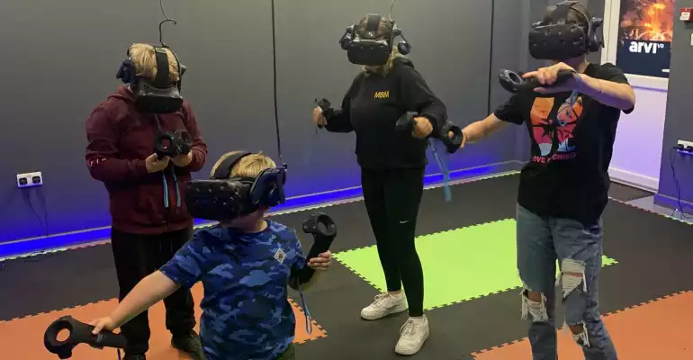 Funny Moments Funny Vr Videos Funny Moments Star Trek Vr Funny - Main Image