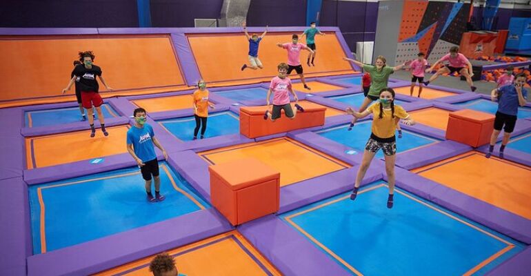 Kissimmee Trampoline Jumping Experience at Altitude Trampoline Park