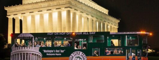 Washington DC Monuments by Moonlight Tour by Trolley