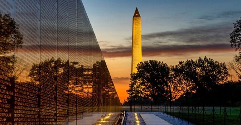 Washington DC Monument and Memorial Tour