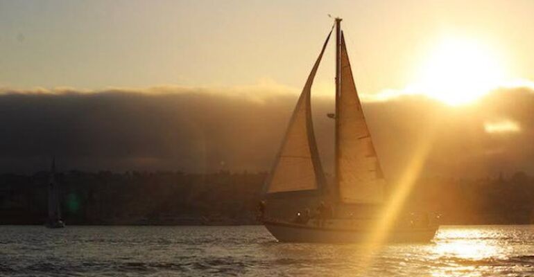 San Diego Sunset Yacht Cruise Experience