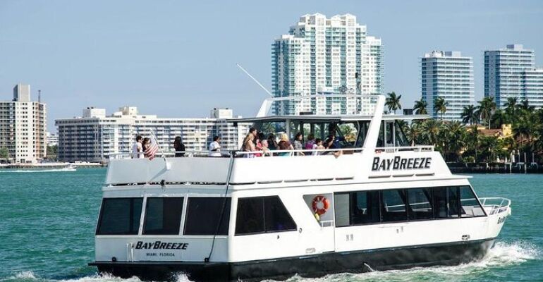 Miami Biscayne Bay Boat Tour Experience