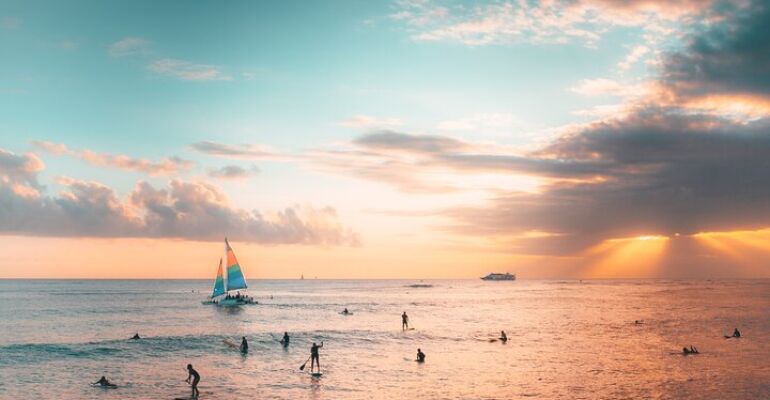 Honolulu Sunset Sail with Rainbow Sails