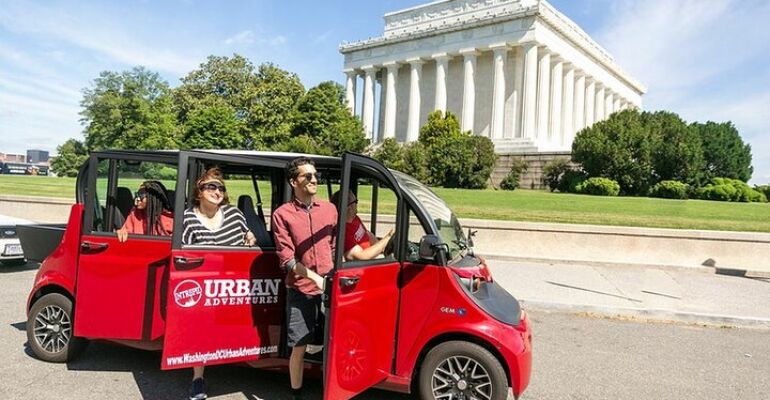 Washington DC Monuments And Capitol Hill Tour