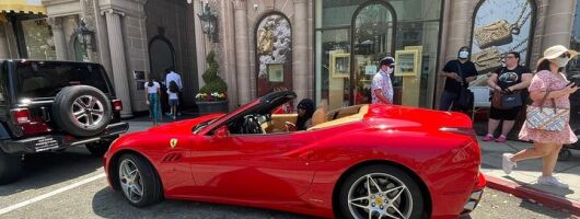 90-Minute Ferrari Drive Through Beverly Hills