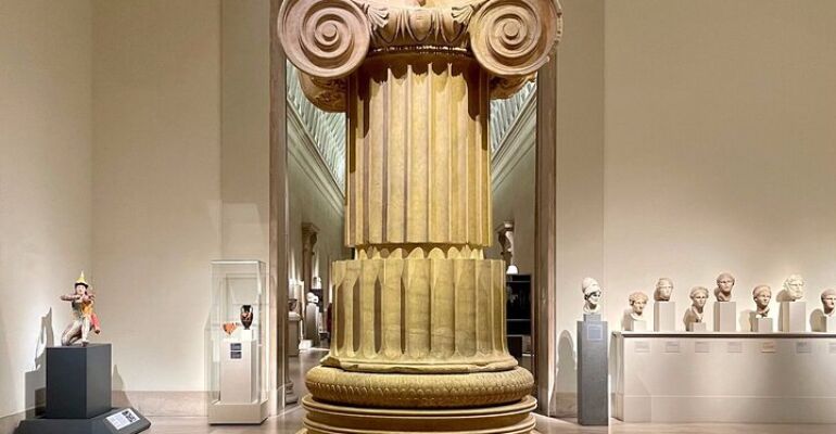 New York Metropolitan Museum Art Crime Tour