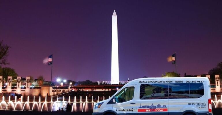 Washington DC Night Landmark Tour Experience