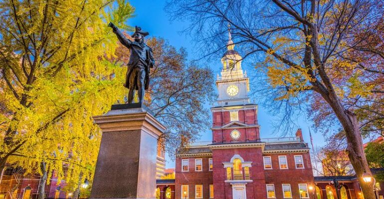 Philadelphia Historic Monuments and Amish Experience