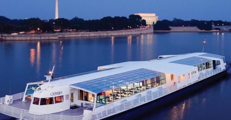 Washington DC Christmas Eve Plated Dinner Cruise