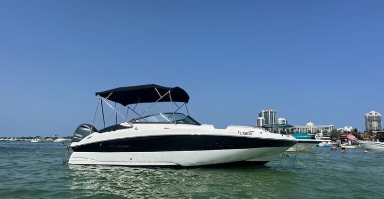 Miami Private Speedboat Expedition and Tour