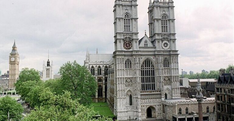 Westminster Guided Tour Inspired by The Crown