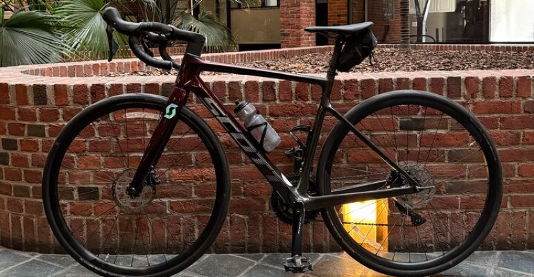 Boston High-End Road Bike Rental Experience