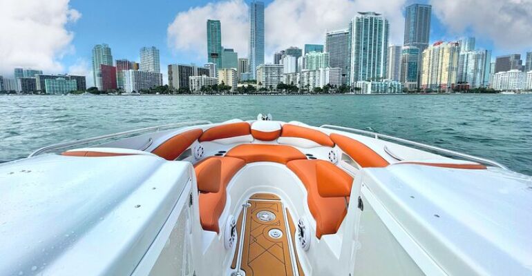 Miami VIP Boat Party Celebration Tour