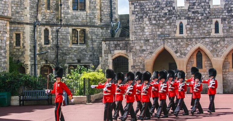 London Changing of the Guards and Food Tour
