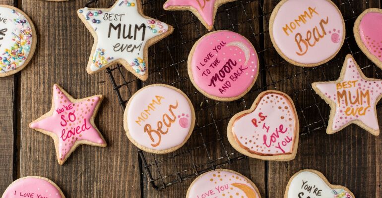 Hilton Head Distillery Cocktail Making and Cookie Decorating Workshop