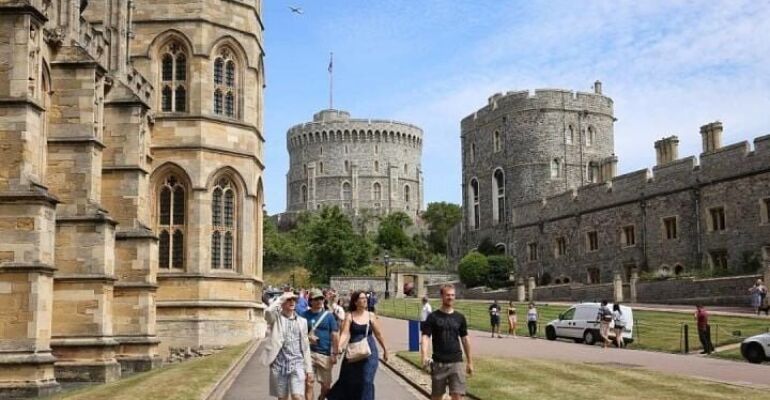London Historic Walking Tour and Windsor Castle