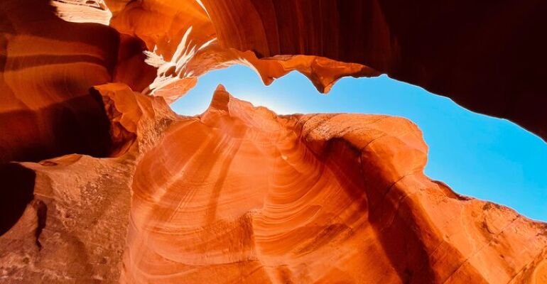 Page Antelope Canyon and Horseshoe Bend Tour
