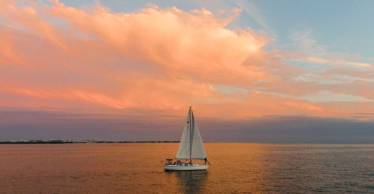 Coconut Grove Sunset Sailing Wildlife Tour