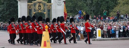 London: Full Day Private Tour Including Entry Passes