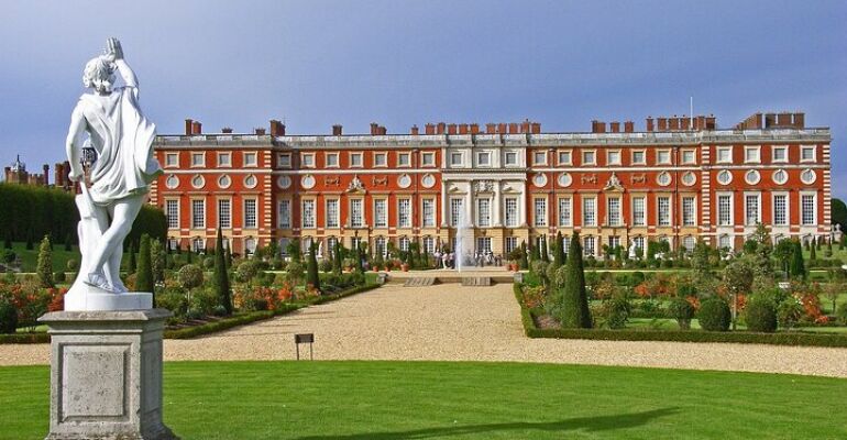 Hampton Court Palace Guided Audio Tour