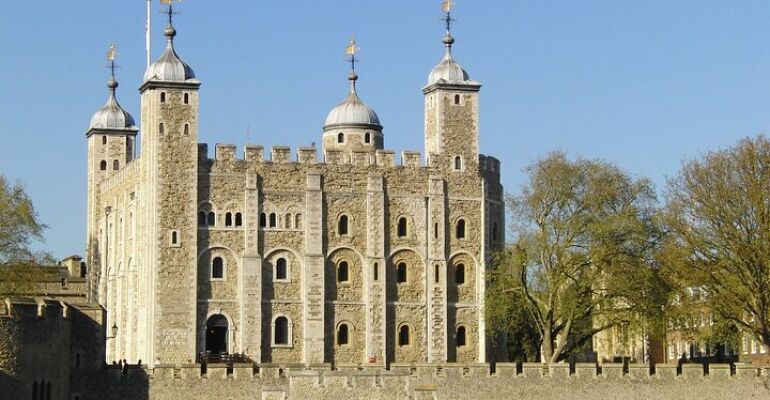 London Tower of London and Landmark Tour