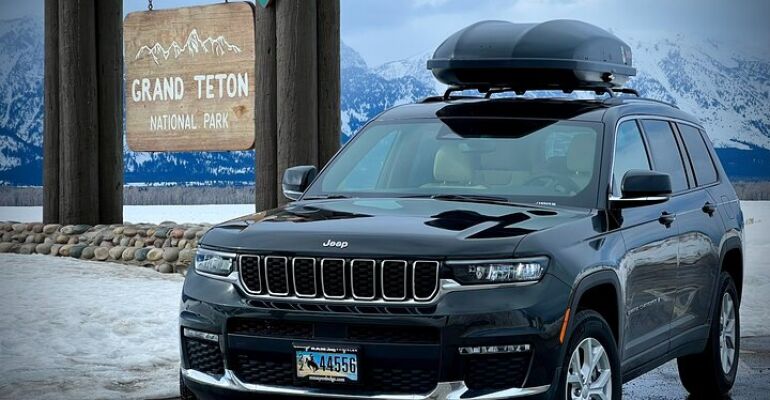 Yellowstone Private Luxury Hidden Gems Tour