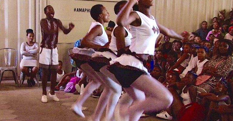 Cape Town Local Zumba & Stories Experience