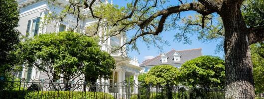 Private French Quarter & Garden District Tour: Walk and Drive Combo