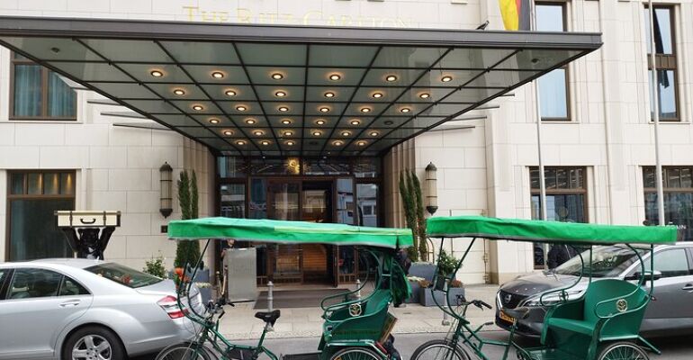 Berlin Private Historical and Cultural Tour