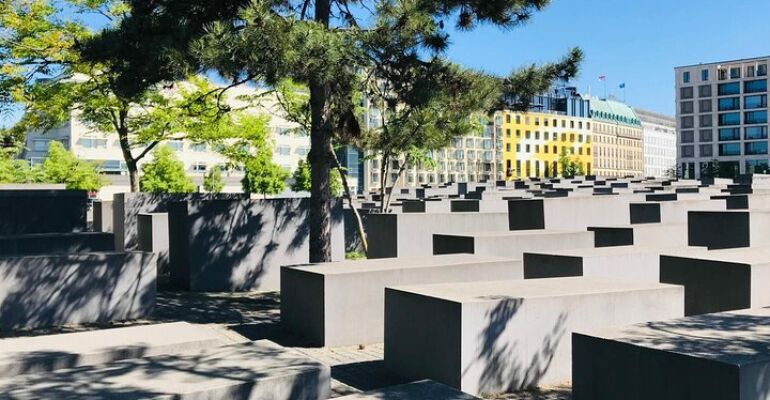Berlin All-Day Private Tour With Expert Guide