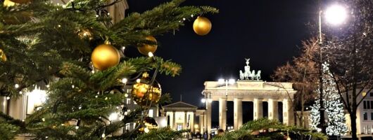 Berlin Christmas Lights Live Tour + Mulled Wine & Gingerbread