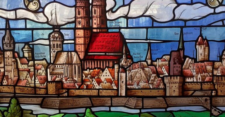 Munich Medieval Architecture and History Tour