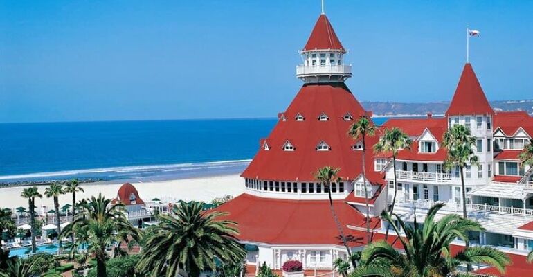 Coronado Private Sightseeing and Shopping Tour