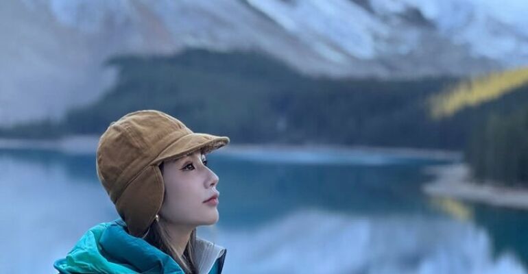 Banff Icewalk and Canyon Adventure Tour