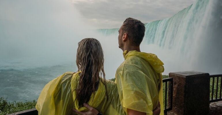 Niagara Falls Private Boat and Scenic Tour