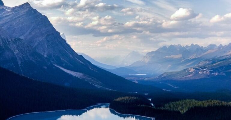 Calgary Stunning Canadian Rockies Adventure Tour