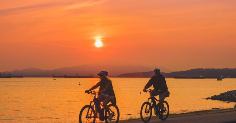 Vancouver Personalized Biking and Hiking Tours