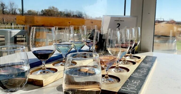 Niagara-on-the-Lake Wine Tasting Tour