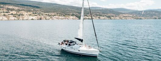 Okanagan Lake Sailing Tour from Penticton & Naramata BC