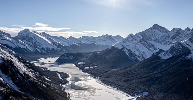 Canmore Helicopter Tour Over Canadian Rockies