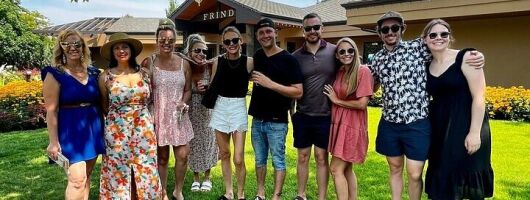 Signature Wine & Boat Tour in Kelowna