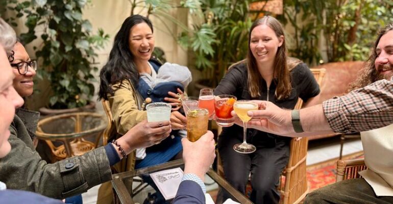 Covent Garden Guided Tour and Cocktail