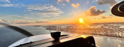 45-Minute Miami Beach Sunset Breathtaking Flight Tour
