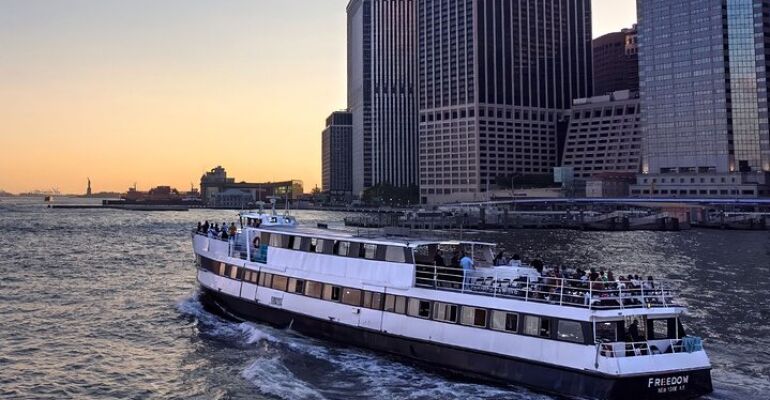 New York Sunset Skyline Cruise Experience