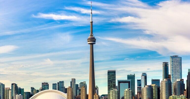 Toronto Private Luxury City Tour Experience
