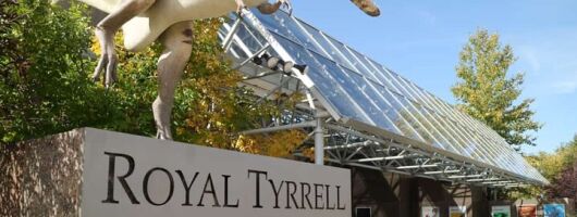 Drumheller Tour Royal Tyrell Museum Shared Tour